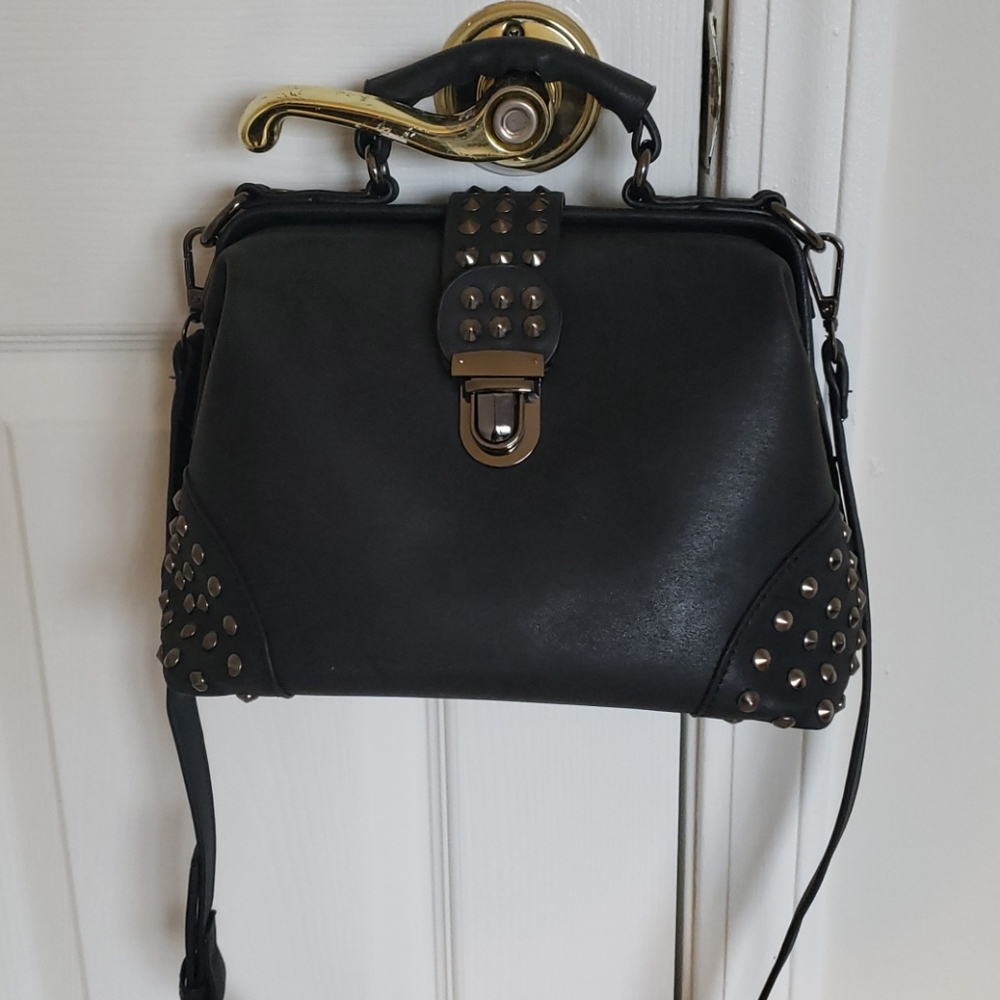 Charcoal Dr. Style crossbody bag